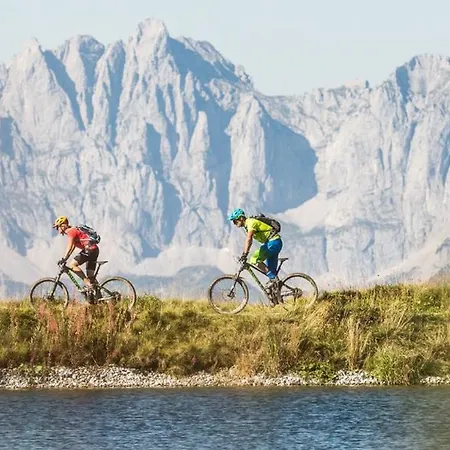 Levi By Alpine Host Helpers *